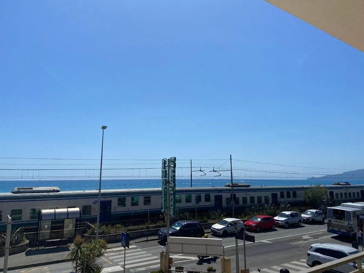 Piccolo Hotel Di Lavagna