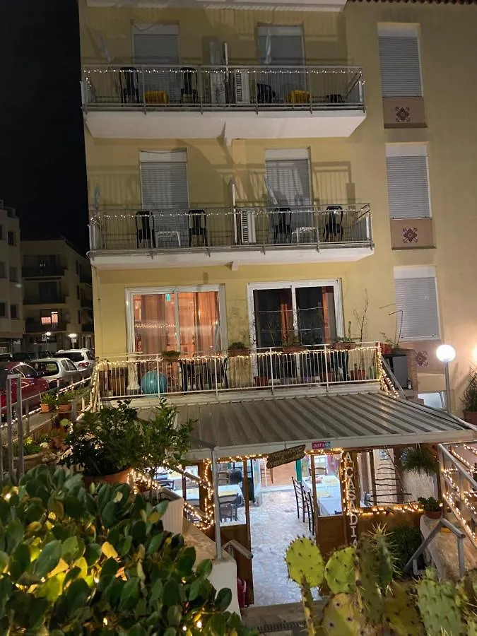 Piccolo Hotel Di ラヴァーニャ