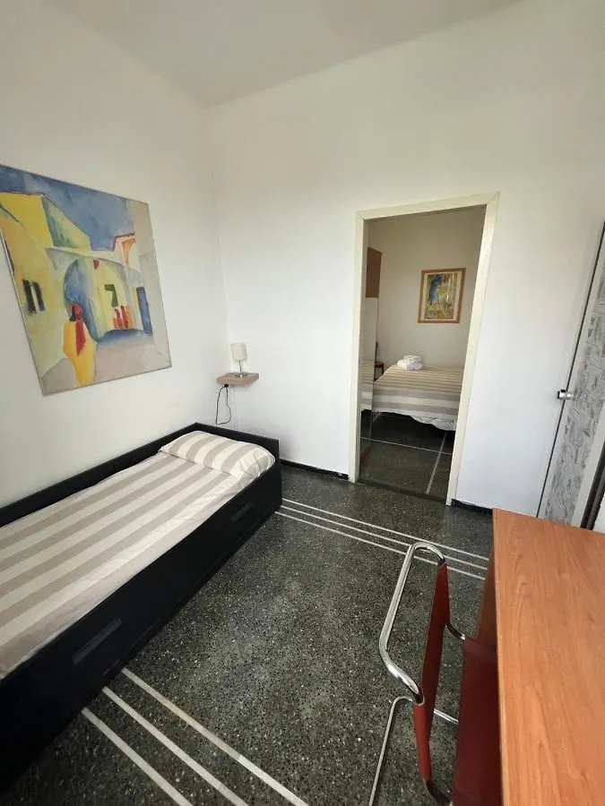 **  Piccolo Hotel Di Lavagna Italy