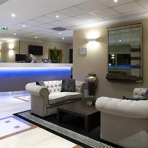 https://oly-hotel.it-romehotels.com